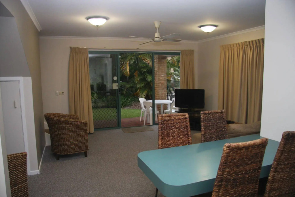 Aqua Villa Holiday Apartments