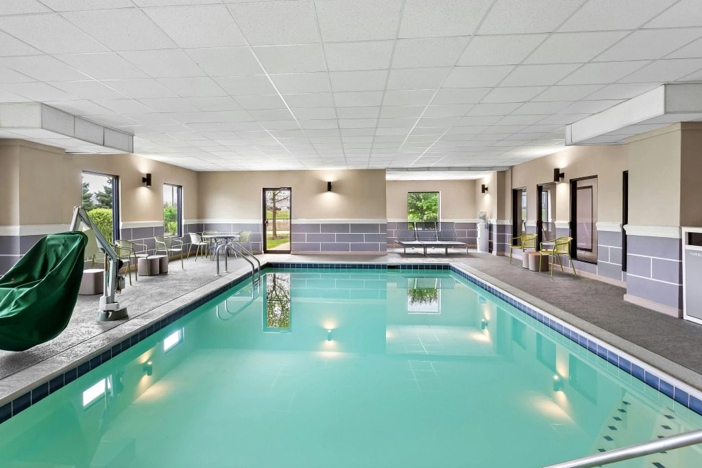 Hampton Inn & Suites Bolingbrook