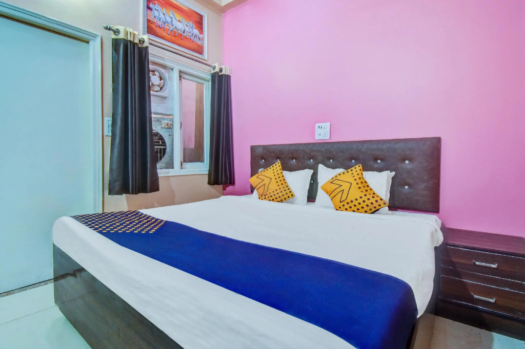 OYO 60301 Mangalam Guest House