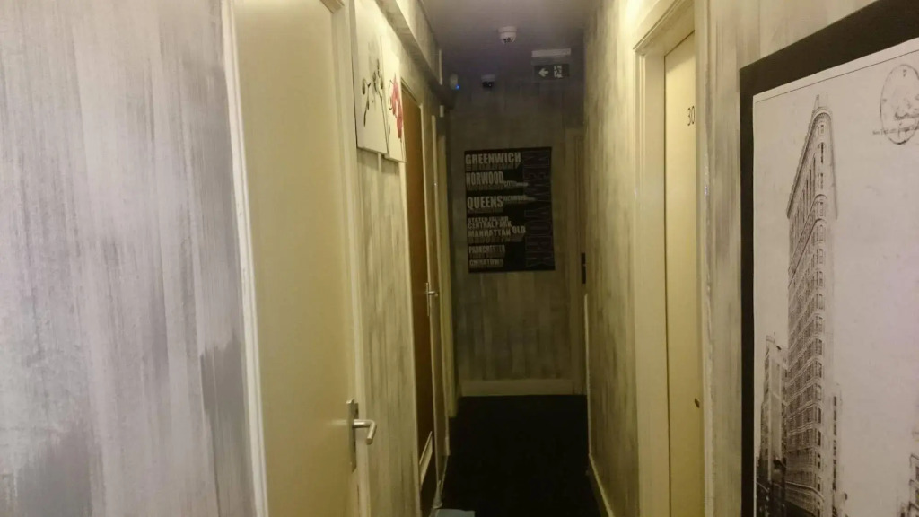 Amigo Budget Hotel