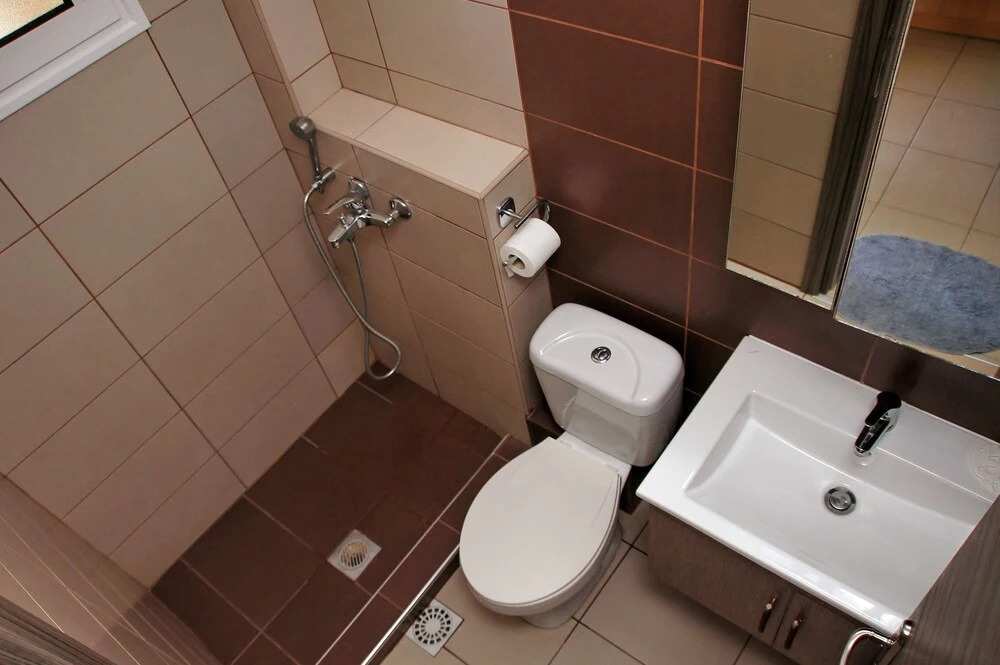 Priona Rooms