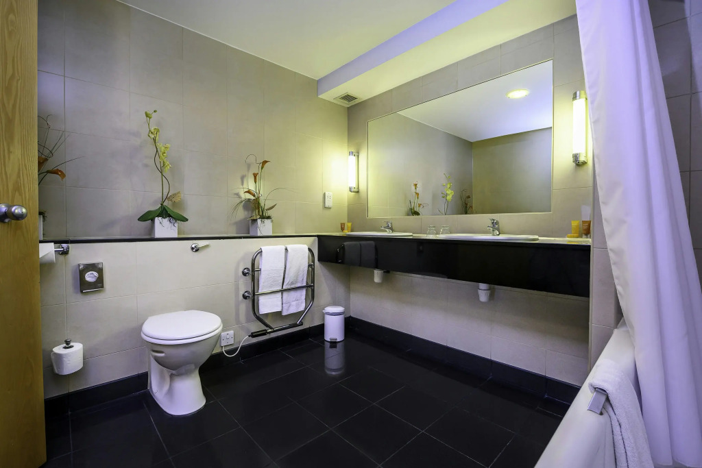 Regency Park Hotel