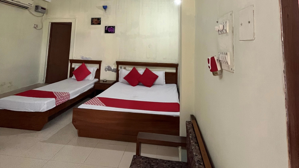 Hotel YSM Grand