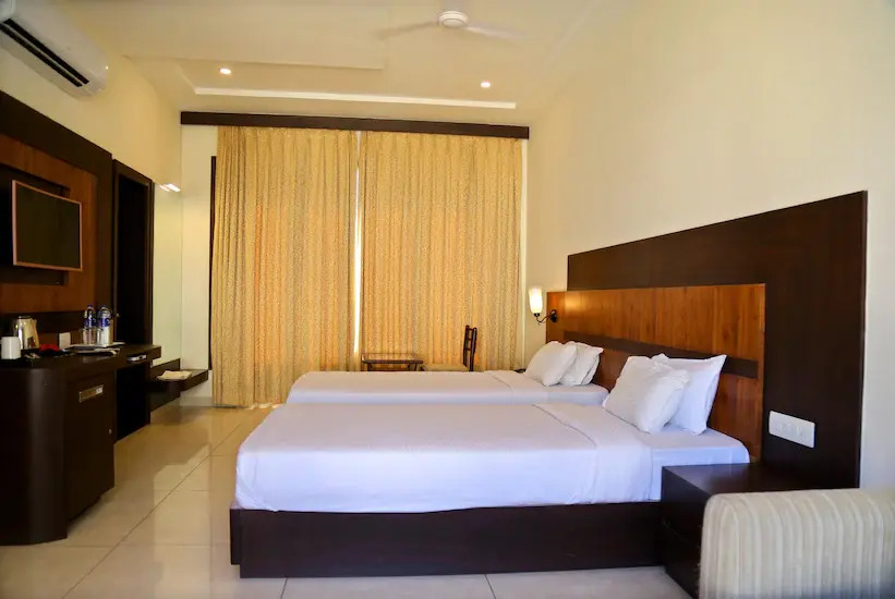 Hotel Devi Palace