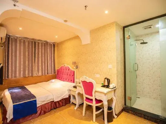 Xiangyun Hotel (Chongqing Library Metro Station Southwest Hospital Store)