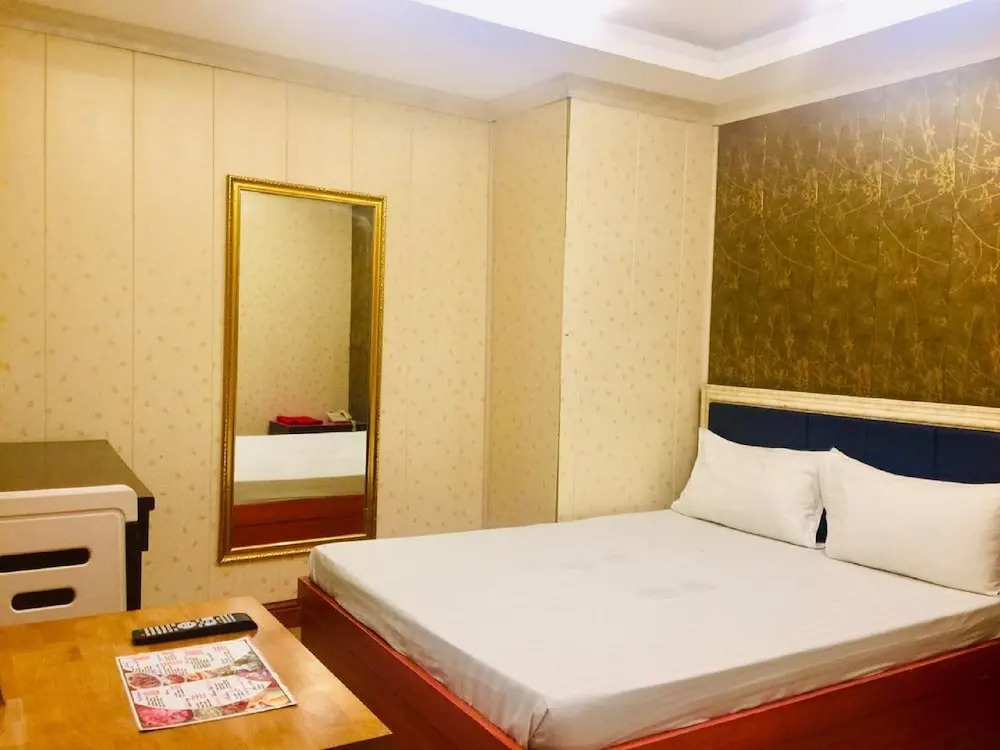 OYO 640 Spring Hotel
