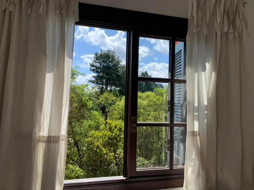 Ap Gramado Knorrville - 2 dorm com lareira, calefação e sacada