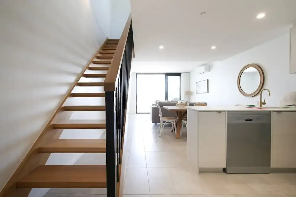 Superb 2-bed Apartment With Scenic Bay Views