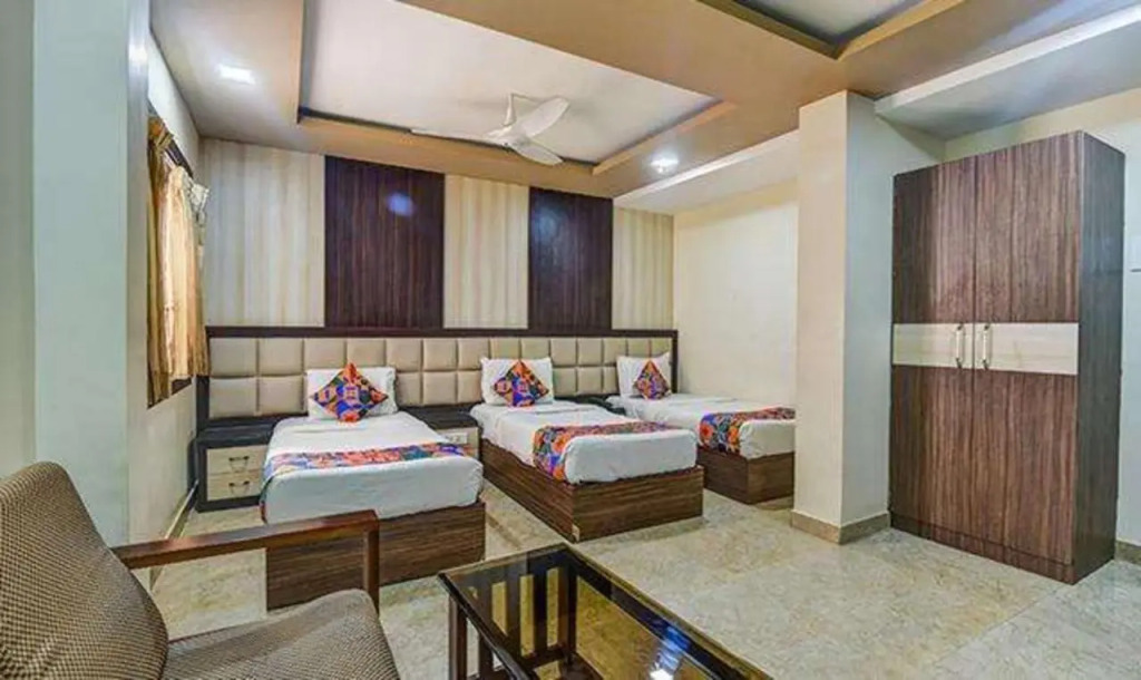 FabHotel Chennai Palace