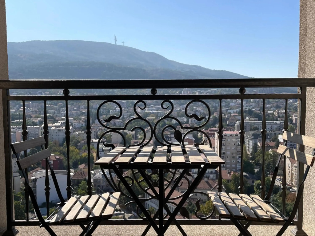 NEW Stylish Studio, Skopje Centre - Panoramic views - Superior Amenities