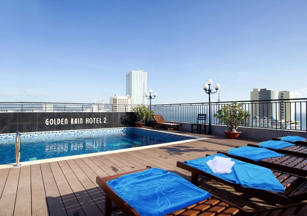 Golden Rain 2 Hotel Nha Trang Beach