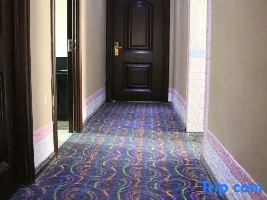 Xia Shun 8 Fashion Express Hotel