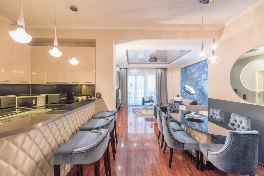 Oasis Apartments - Liberty Bridge