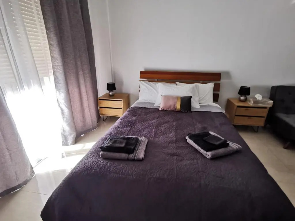 Flat111-Adults only