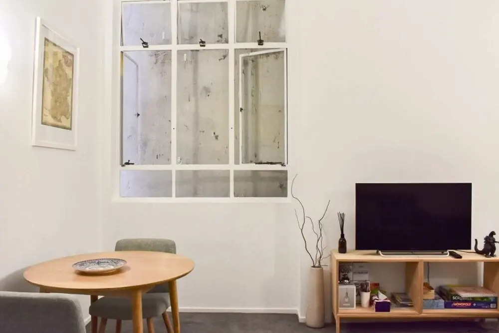 Stylish Queen Street Loft-style 1 Bedroom