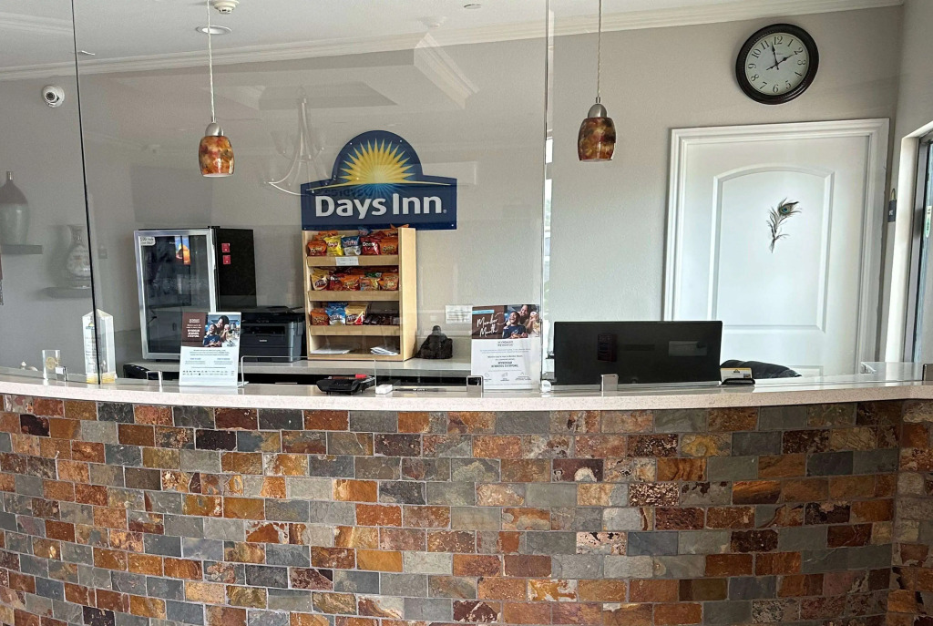 Days Inn by Wyndham Humble/Houston Intercontinental Airport