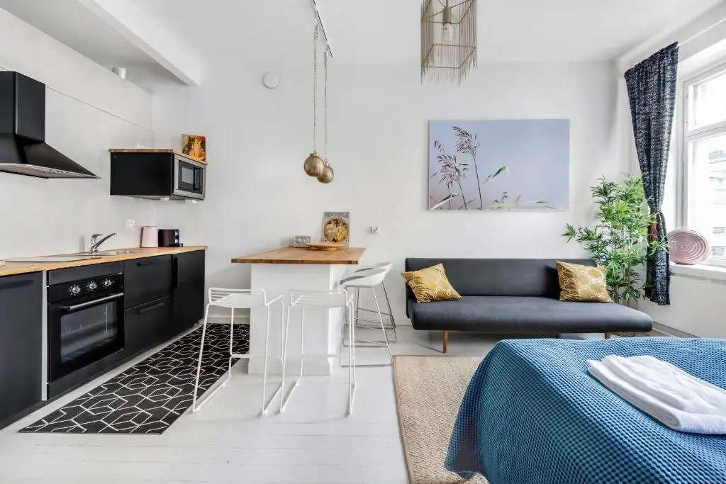 WeHost Bright Studio for 6 Kallio Travellers