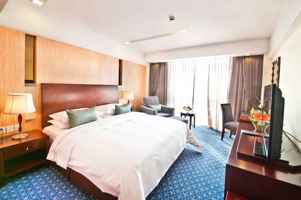 Shanghai hongqiao airport argyle hotel