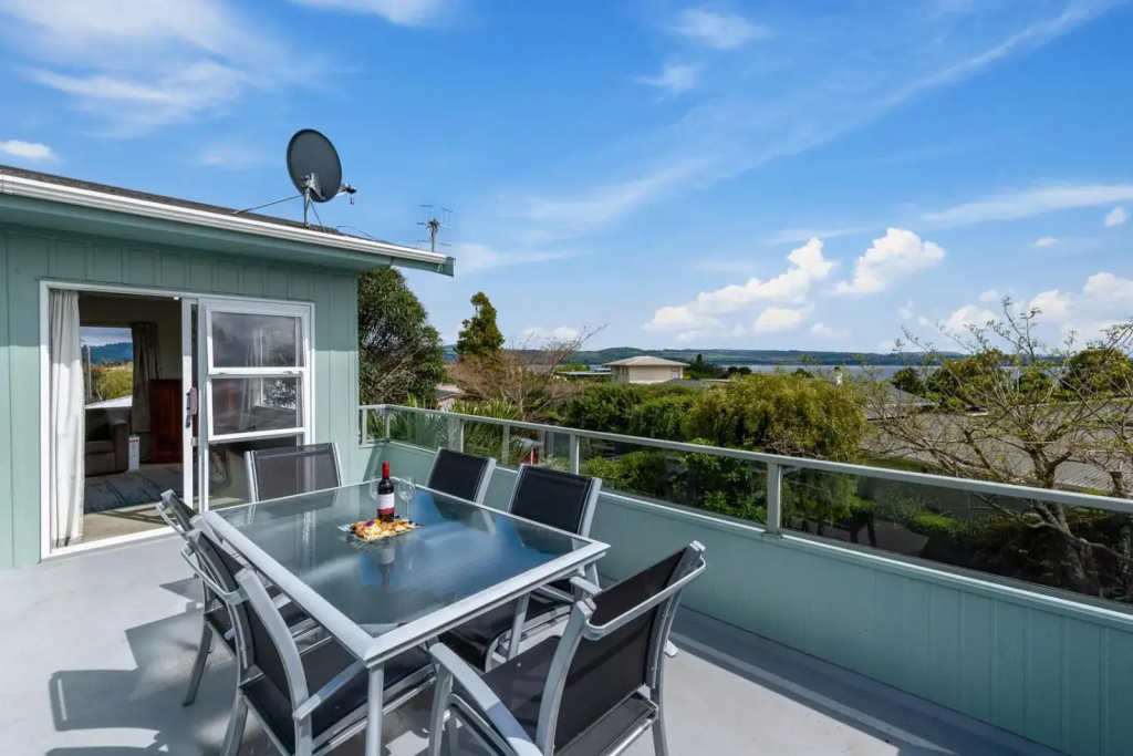 Kapuka Paradise - Wharewaka Holiday Home
