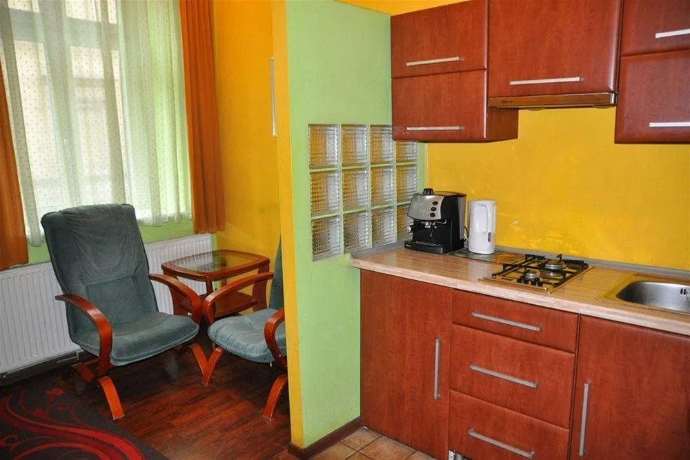 Rainbow Apartments 2