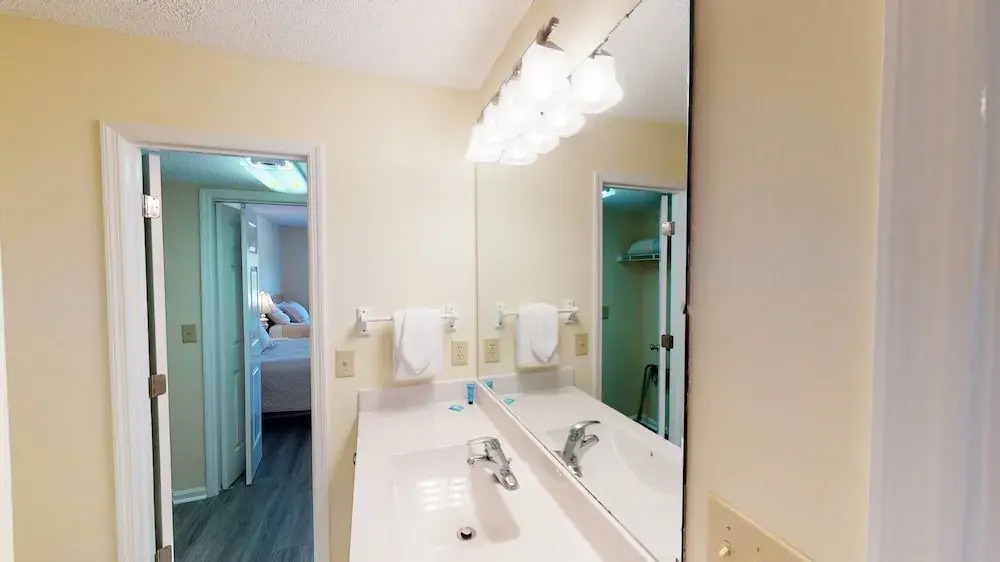Club Villas Unit 4A