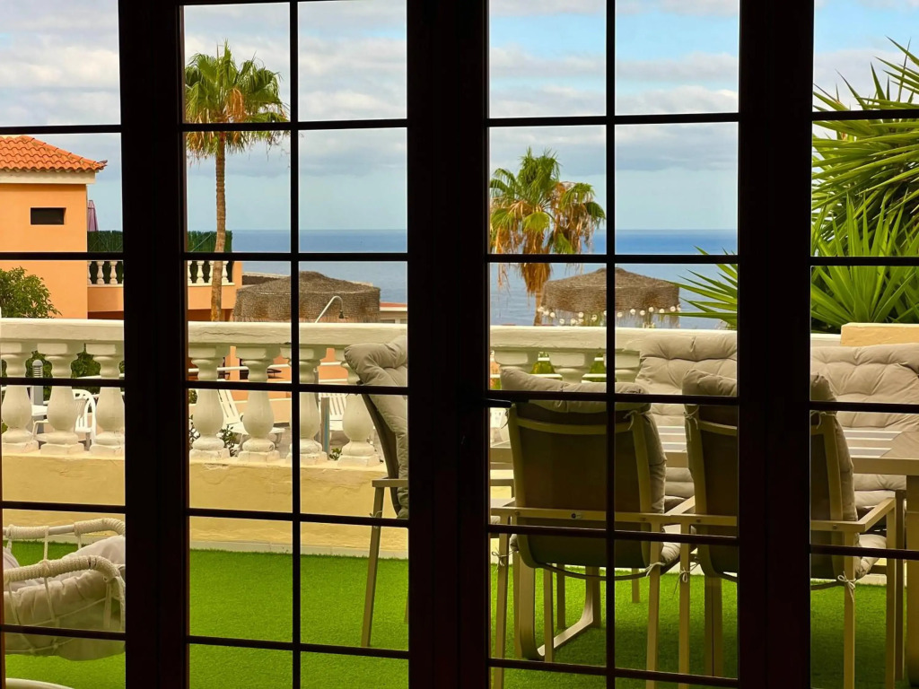 PaulMarie Apartment Ocean View
