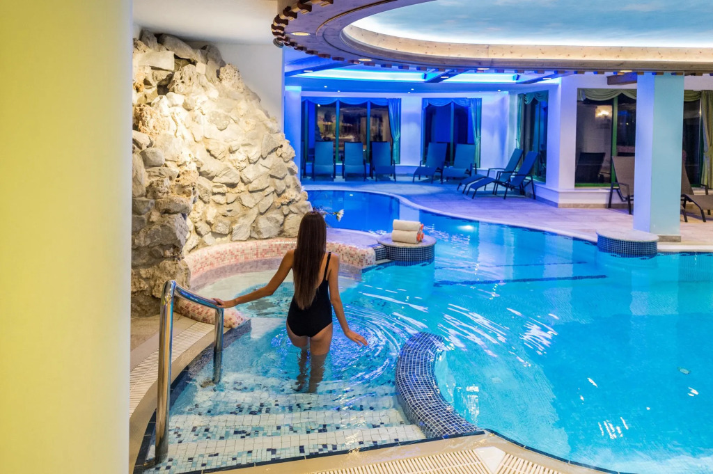 Tevini Dolomites Charming Hotel