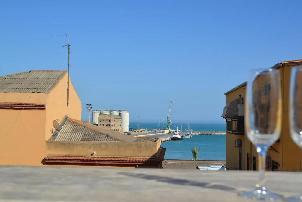 Gocce Siciliane Apartments