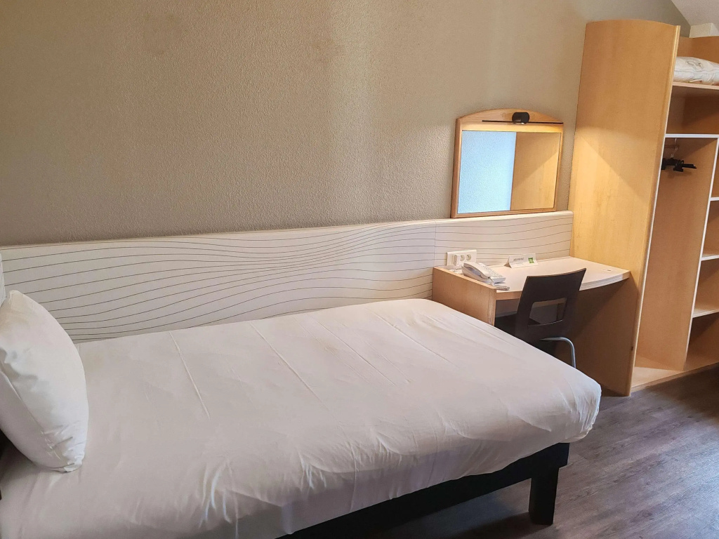 ibis Styles Paris Poissy