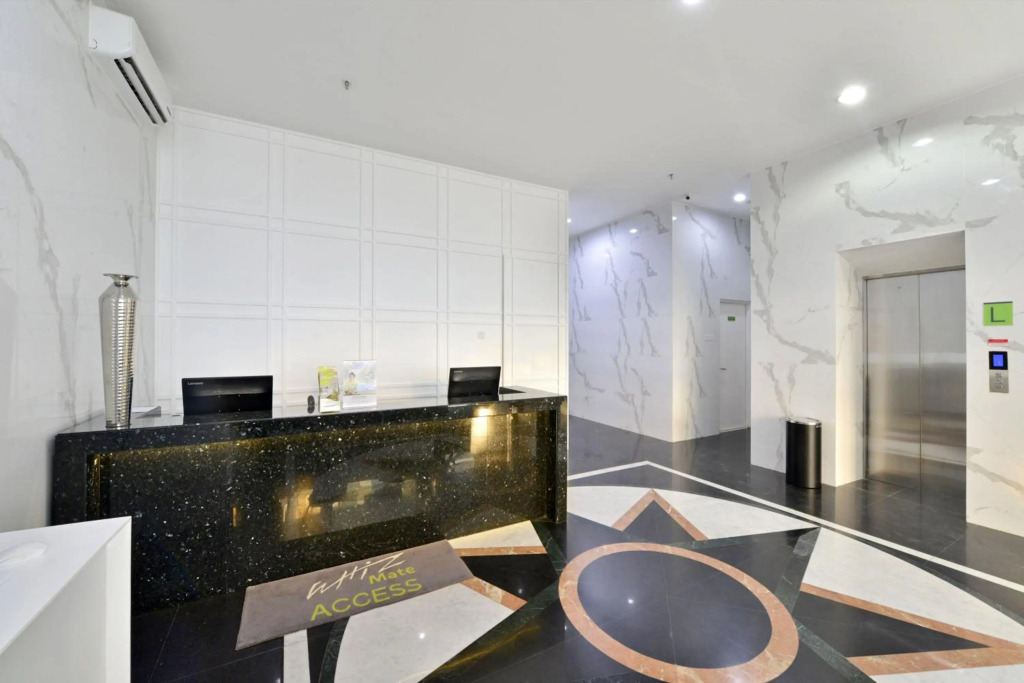 Whiz Hotel Falatehan Jakarta