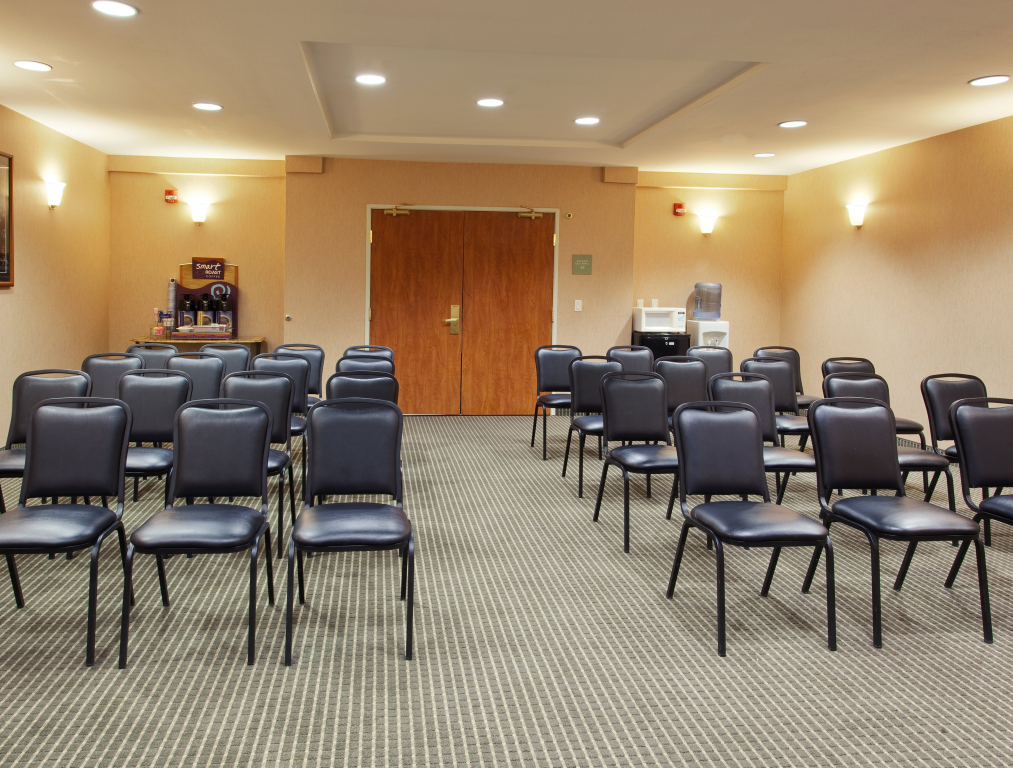 Holiday Inn Express Hotel & Suites Carson City by IHG