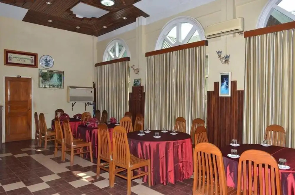 Jade Garden Hotel