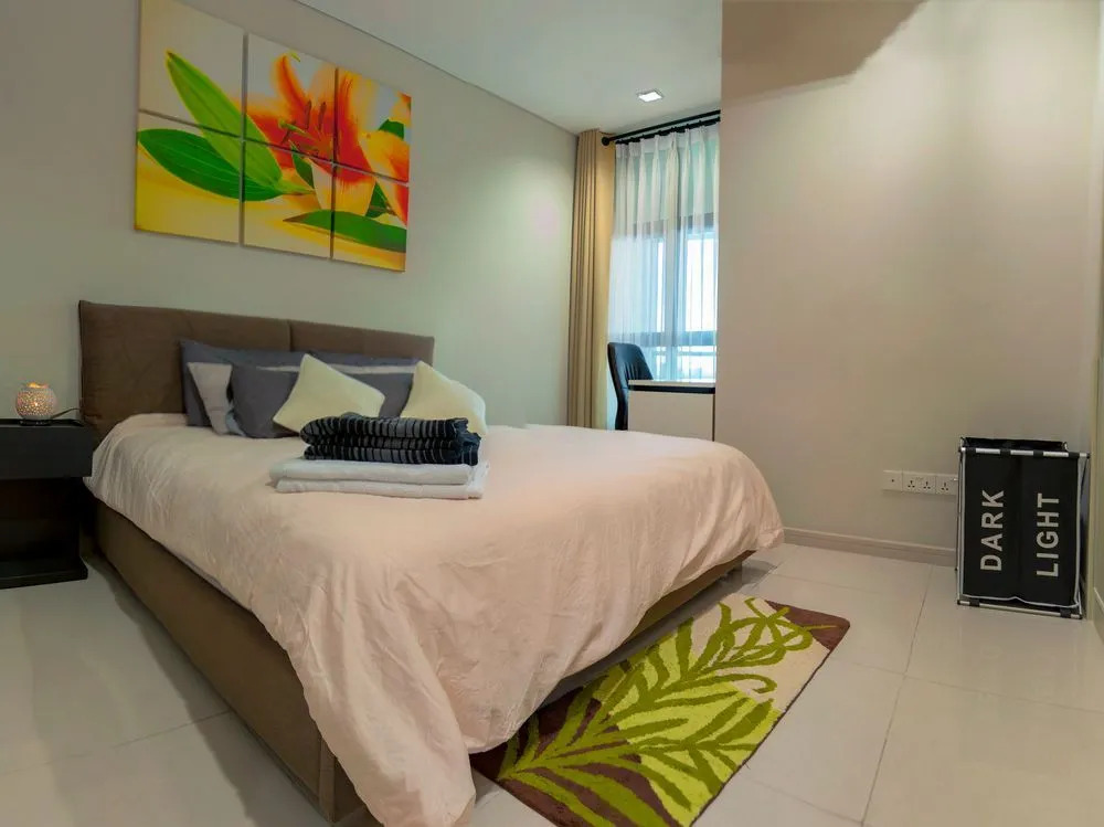 Saigon City View Apartment & Pool