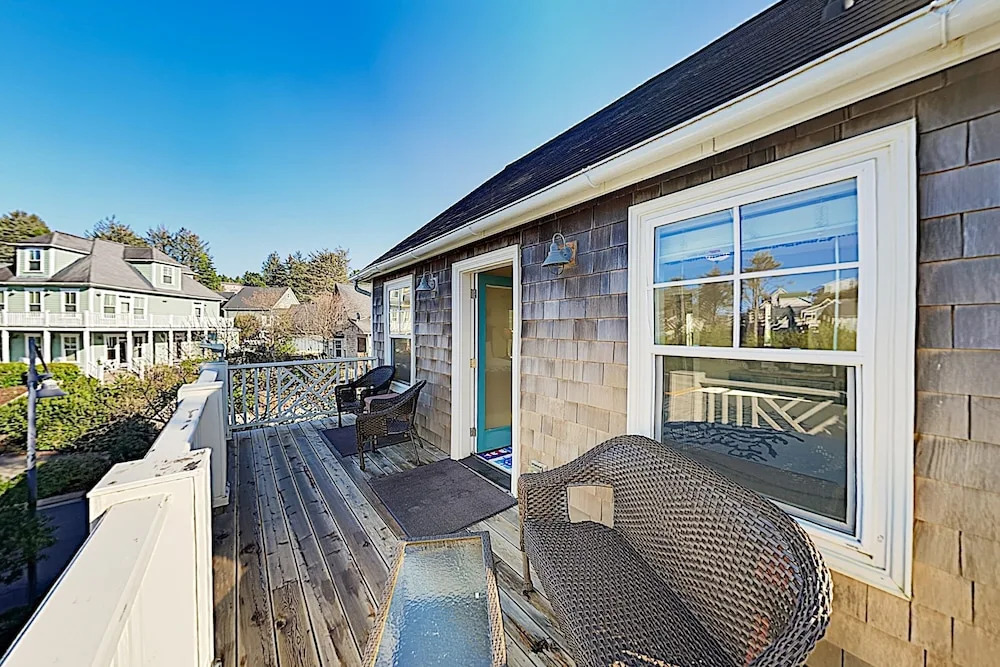 New Listing! Olivia Beach W/ Hot Tub 4 Bedroom Home