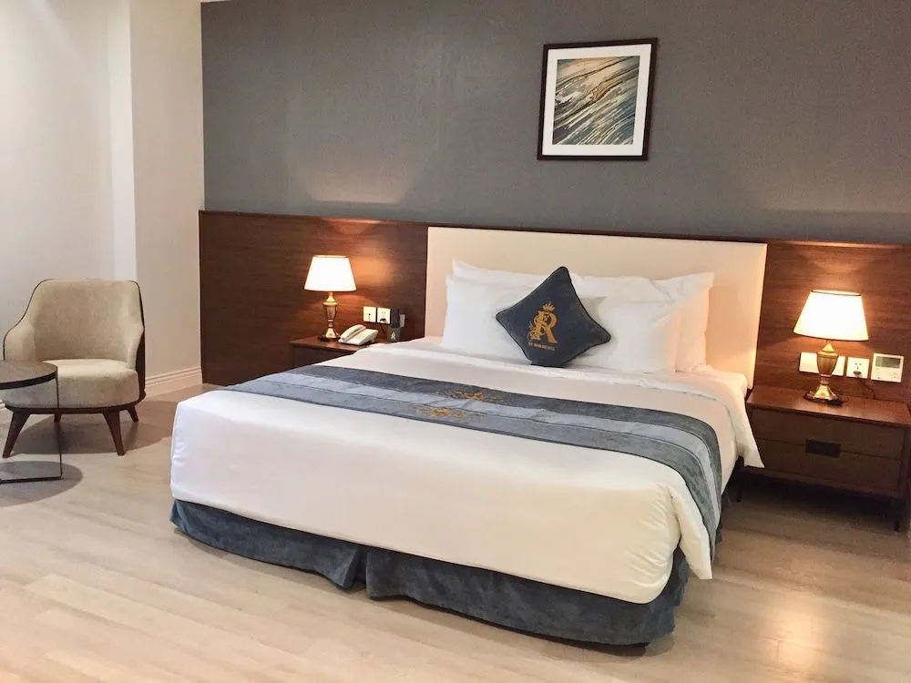 Rex Quang Binh Hotel