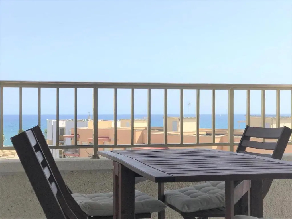 Apartamento con vistas al mar Edif Espigons 129B - INMO22