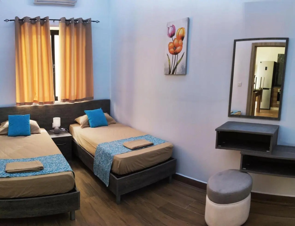 Diamonds Luxury Apartments