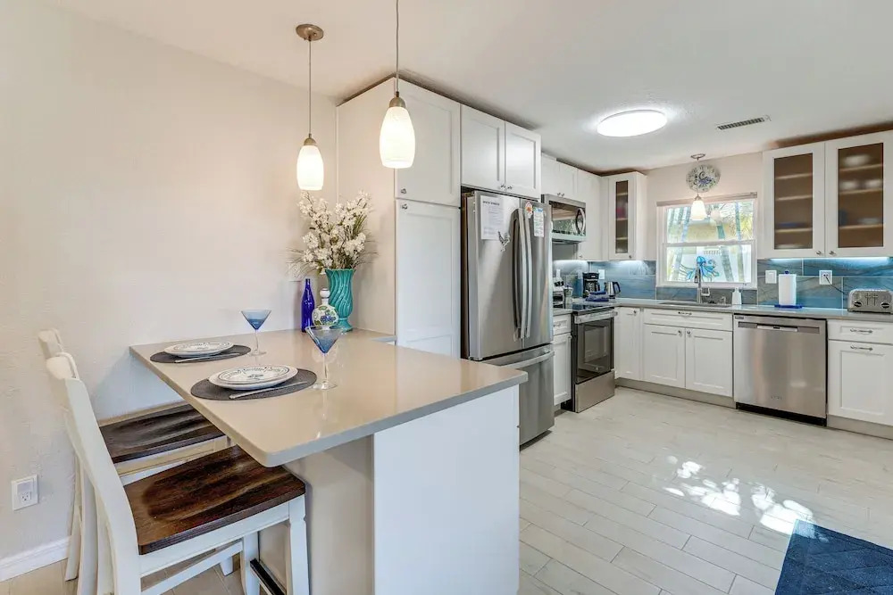 Indian Rocks Beach Home - 2 Blocks to Beach!