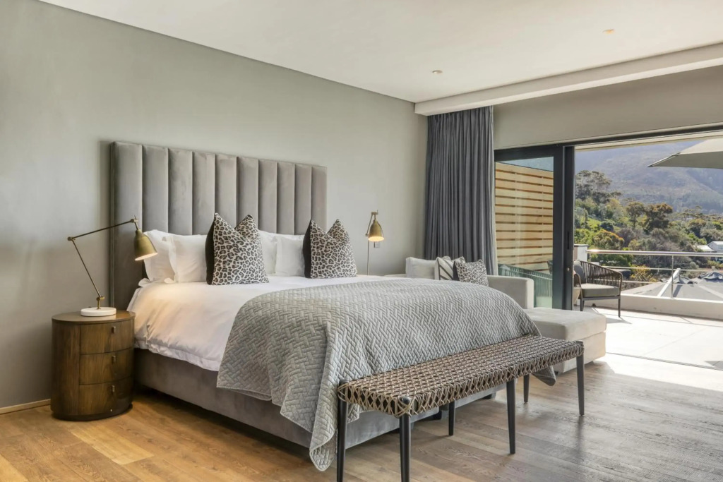 Villa Lion View Private Luxury Retreat