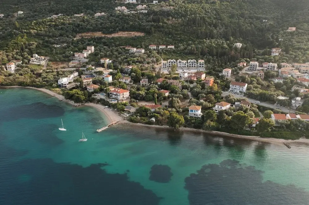 Phos Maisonettes Nikiana