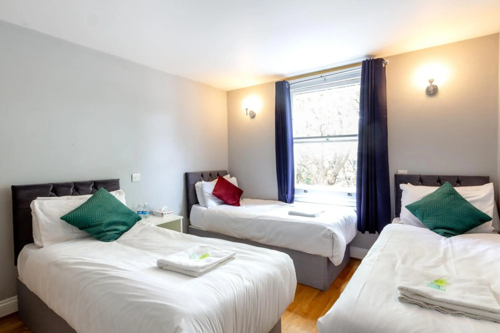 Coronation Hotel