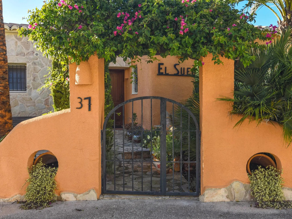 Modern Villa in Cumbre del Sol With Private Pool
