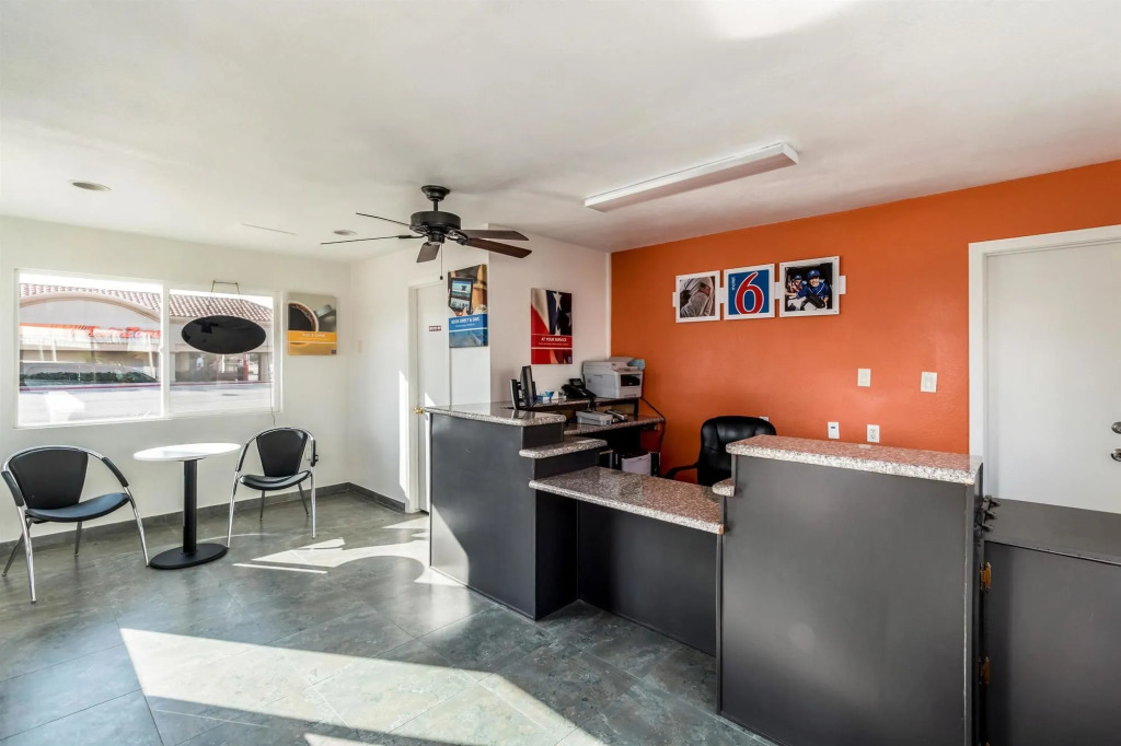 Motel 6-Blythe, CA - South