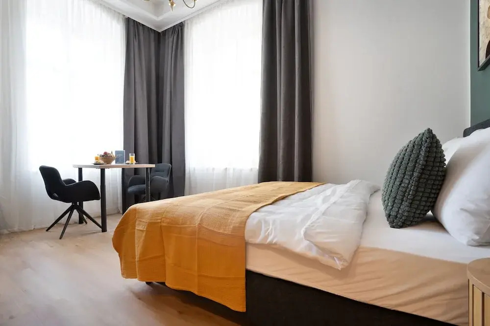 Zentrale Apartments I home2share