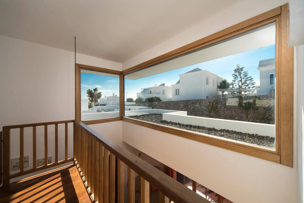 Villa Julianne 2 Heated Private Pool Walk to Beach A C Wifi Car Not Required - 2489