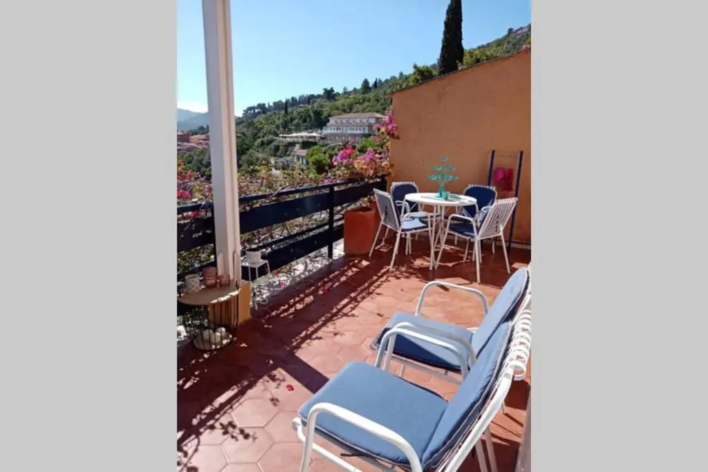 Appartamento panoramico: Residence Ulivi e Sole