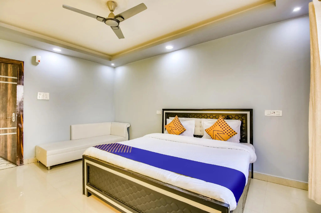 SPOT ON 63960 Hotel Vaani