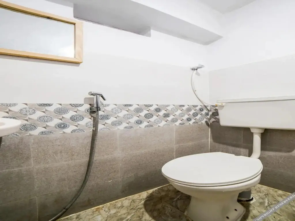 Sree Radha Lodge by OYO Rooms