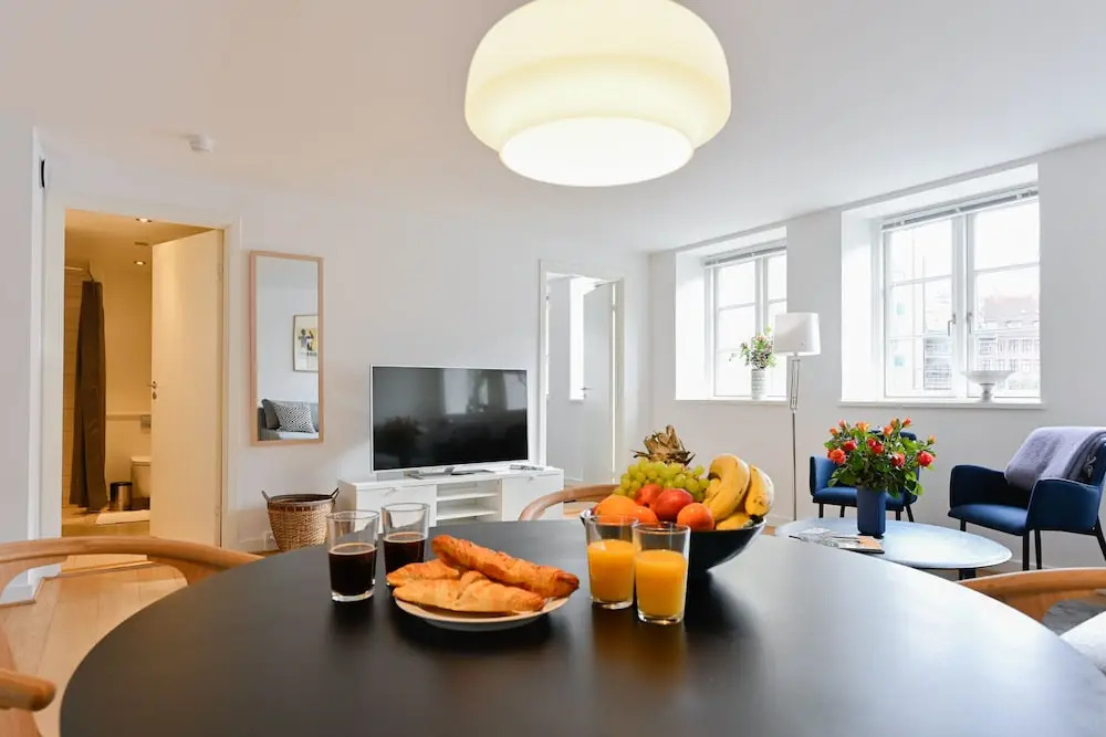 Lovely 1-bedroom Apartment in the 18th Century Bulding in Downtown Copenhagen