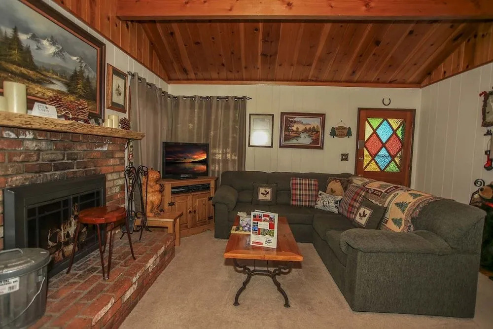 The Cuddle Inn